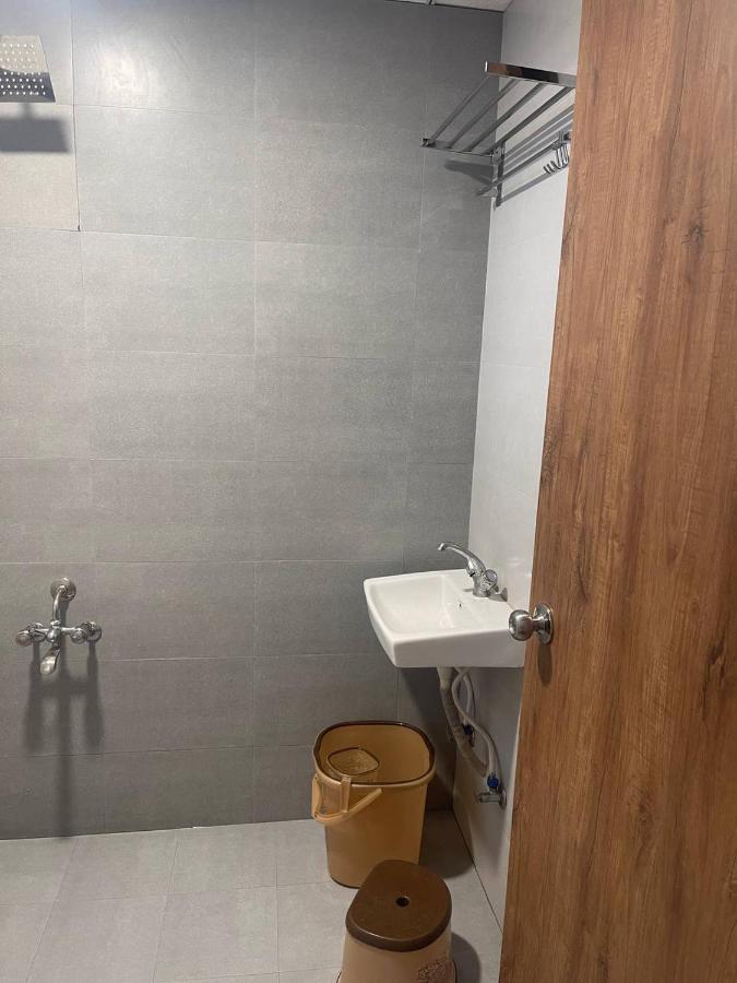Hotel Nilkanth Navsari Zewnętrze zdjęcie